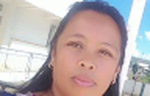 Tahina Razafimahatratra