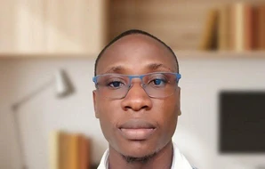 Uriel Houenou
