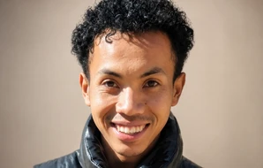 Toni Maihol Avisoa