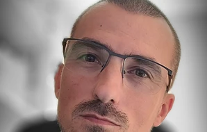 NICOLAS