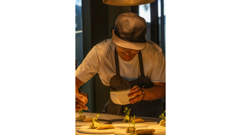 Je vais créer votre landing page moderne et responsive en HTML CSS par ...