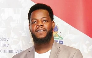 Handgod Abraham