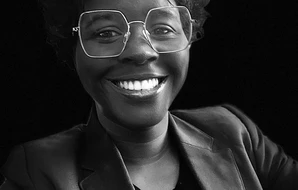 Ayawavi Somena
