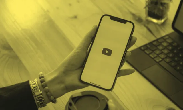Illustration de l’article Services SEO YouTube pour développer votre chaîne en 2026