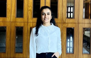 Lakhani Dhruvi