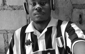 Réel Eyeya